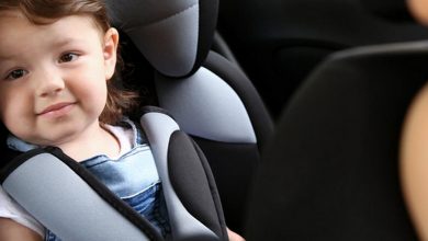 Stop a drammi legati all'abbandono in auto: obbligatorio un sensore da applicare al seggiolino dei bimbi