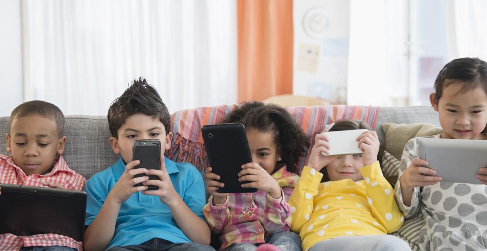 Studio USA rivela: adolescenti che abusano di apparecchi multimediali, sono più a rischio nello sviluppare ADHD